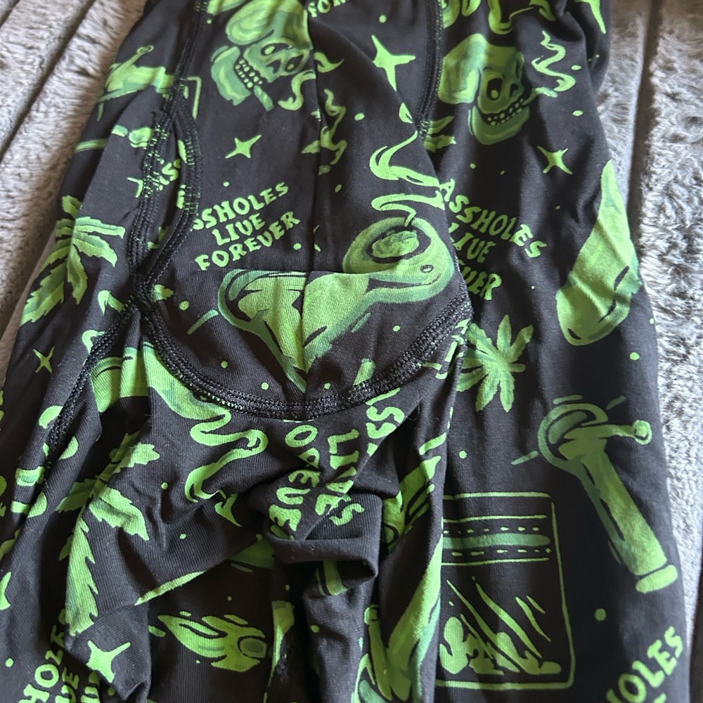 ALF Men’s Stoner Black and Green Graphic Boxers - Picture 2 of 6